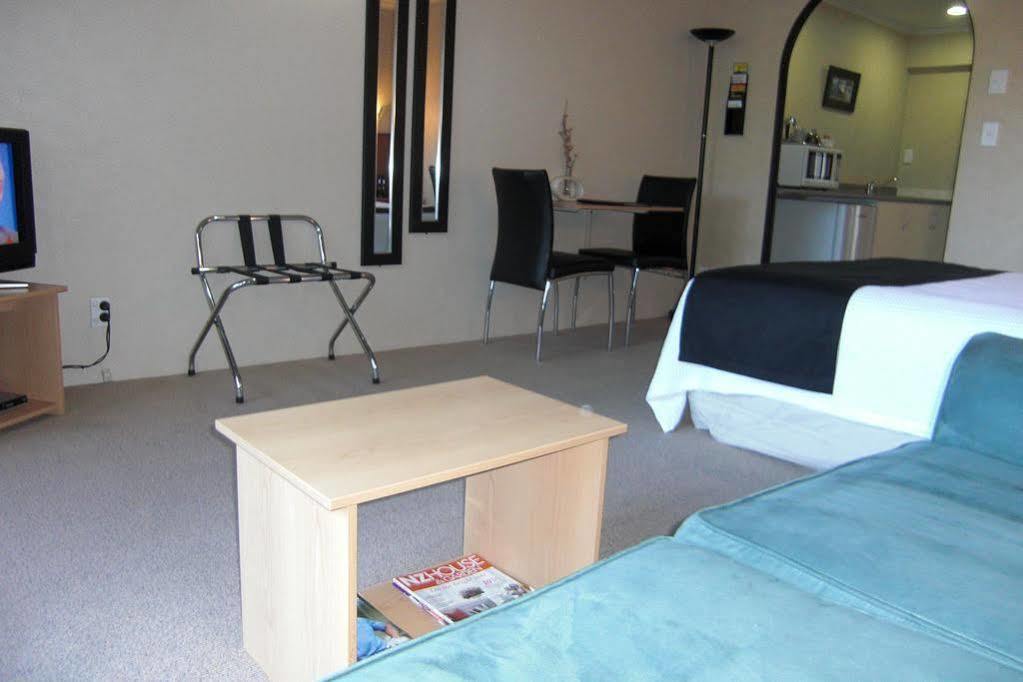 299 On Devon West Motel New Plymouth Ngoại thất bức ảnh